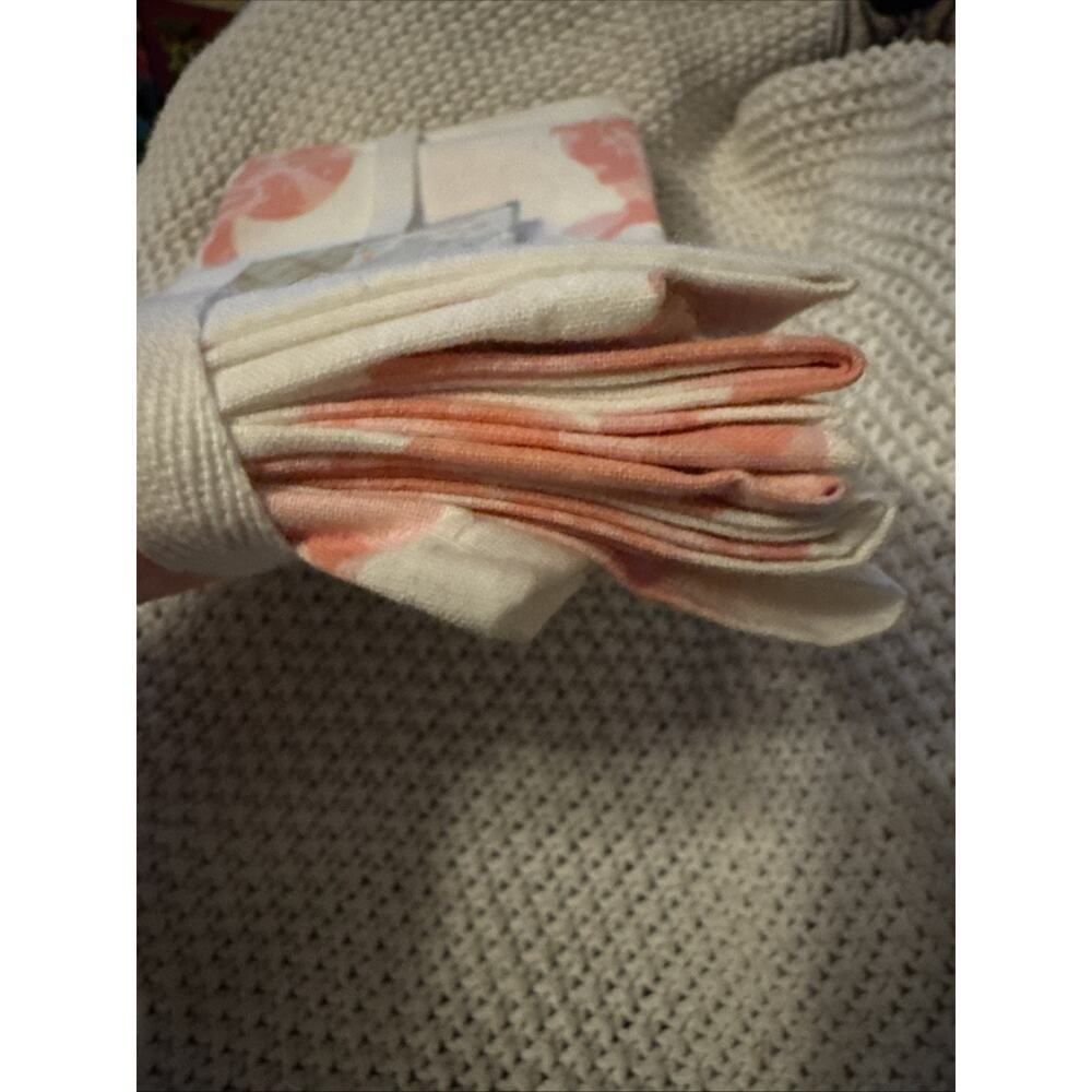 4 Pack NICOLE MILLER Bunny Easter Spring Pink Cloth Napkins 18x18 Easter NIP NEW - Picture 6 of 9